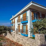 Clementin Suits Lägenhetshotell Siğacık
