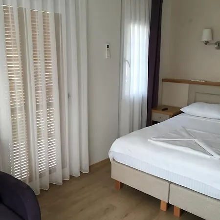 Clementin Suits Lejlighedshotel Siğacık