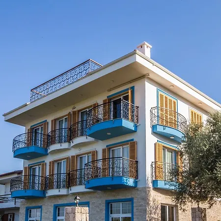 Clementin Suits Hotel apartamentowy Siğacık