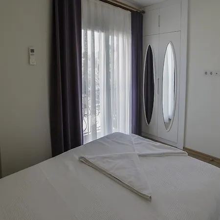 Lejlighedshotel Clementin Suits Siğacık