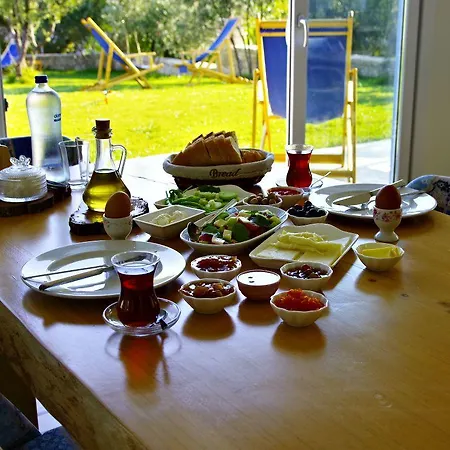 Lejlighedshotel Clementin Suits 3*