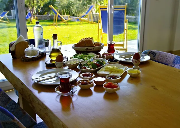 Aparthotel Clementin Suits 3*